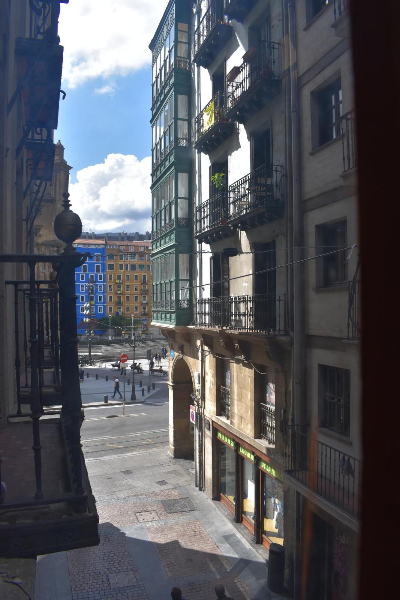 Familias Y Grupos - Muy Buena Ubicacion - Bilbao Lägenhet Exteriör bild